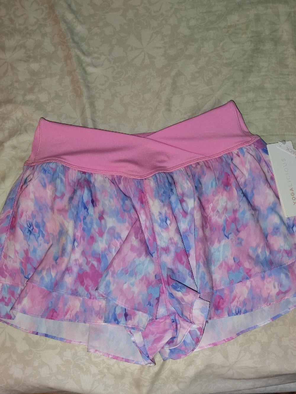Yogalicious Girls Flutter shorts